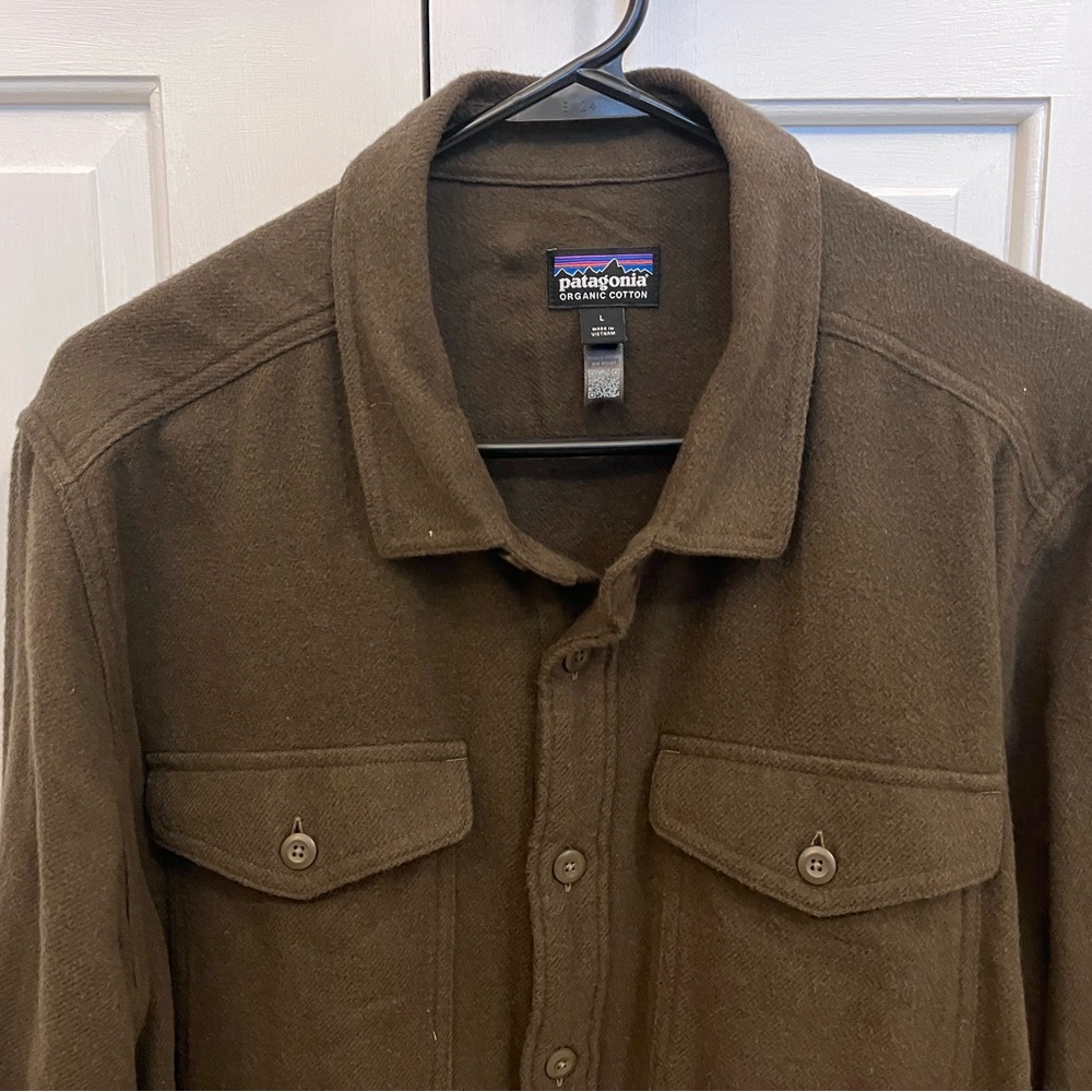 NWOT Patagonia Men's Fjord Flannel - Marlow Brown - L